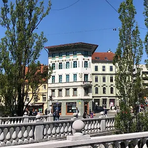  Appartamento Triple Bridge Slovenia