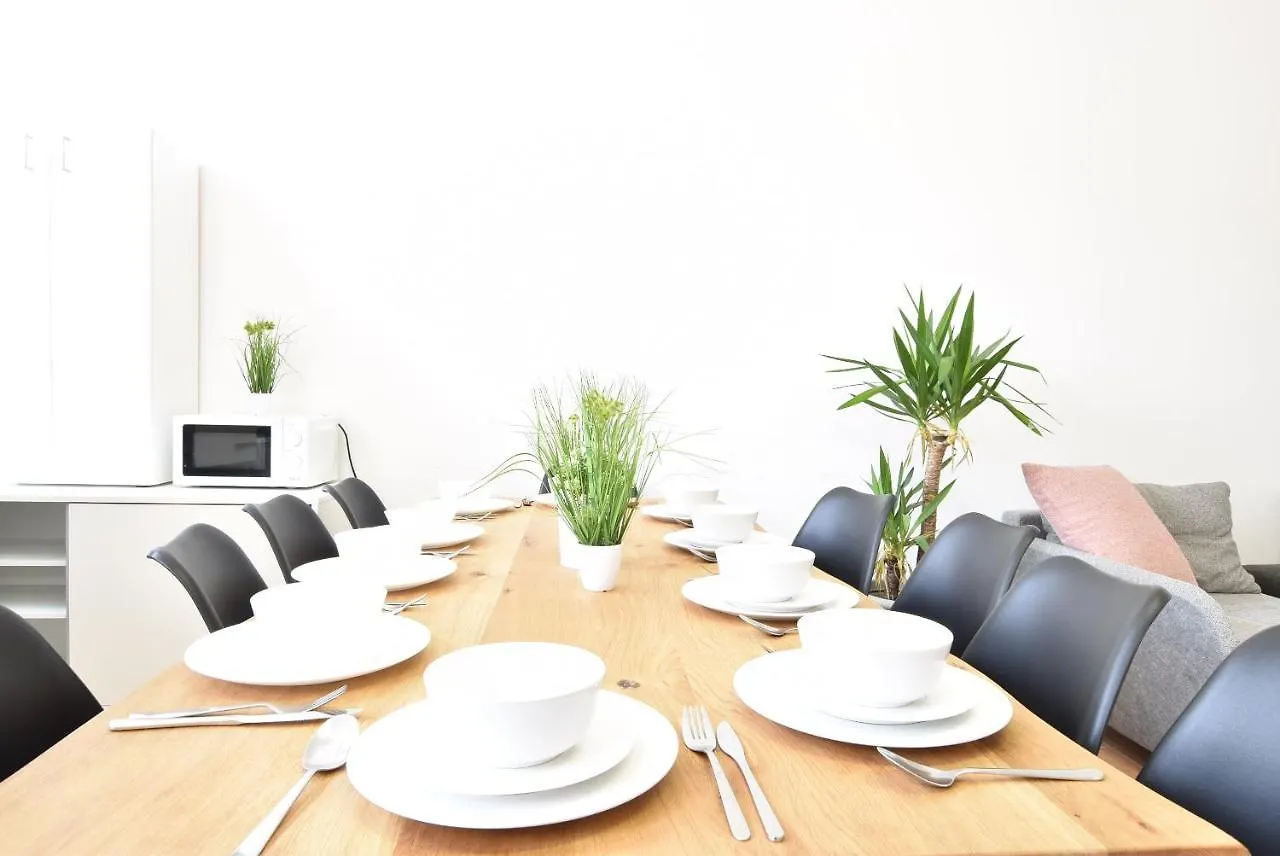 Huge Apartment In Awesome Location With Parking Innsbruck